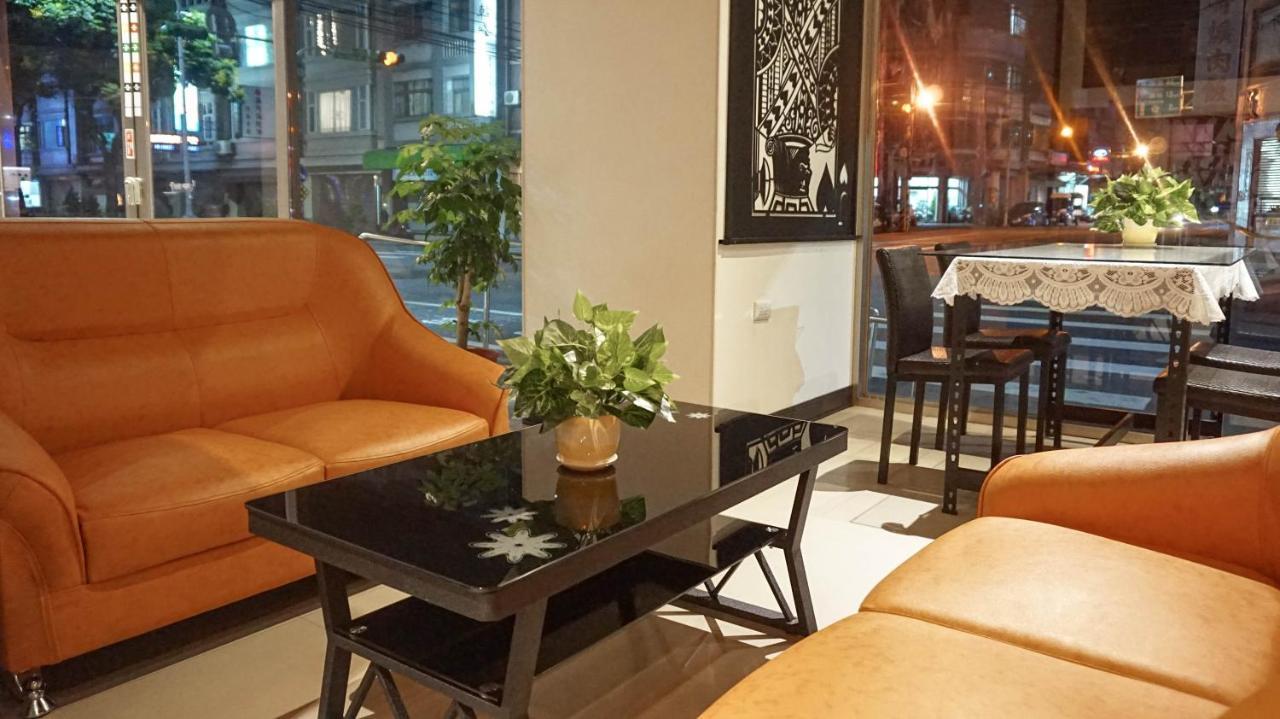 埔里城民宿 Pulitown Bnb Exterior foto